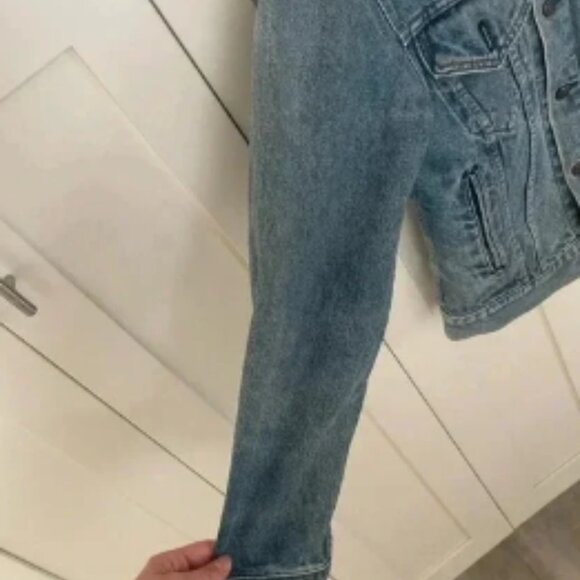 Vintage 80s Levi’s Denim Jacket - Picture 8 of 11